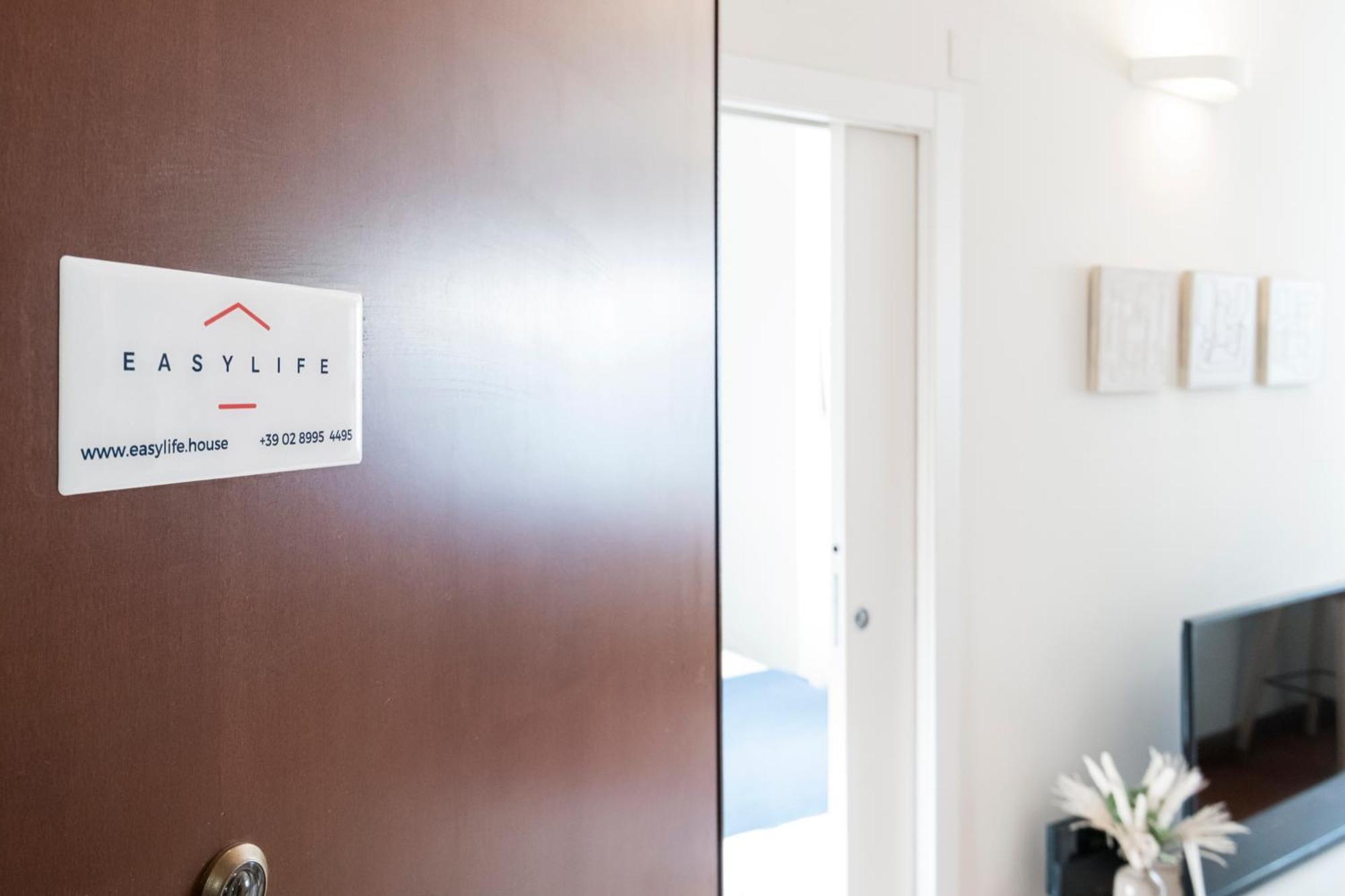 Apartment Fully Furnished Flat Arco Della Pace By Easylife Mailand